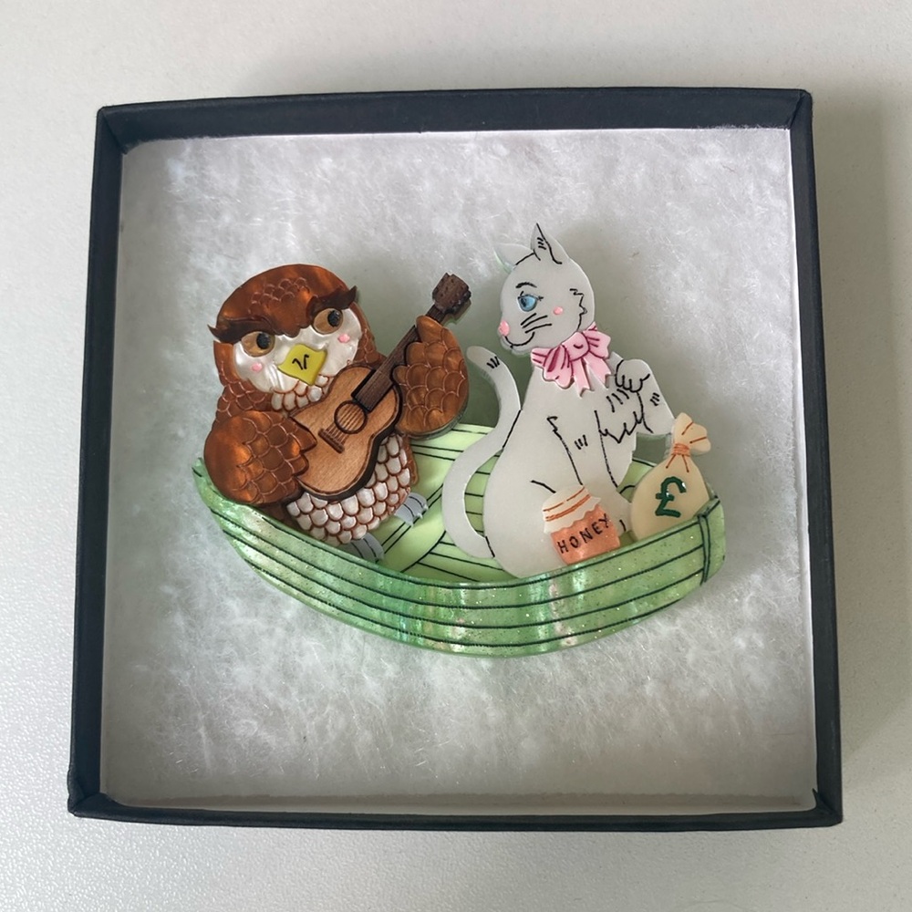 Gory Dorky - Owl and the Pussycat Brooch